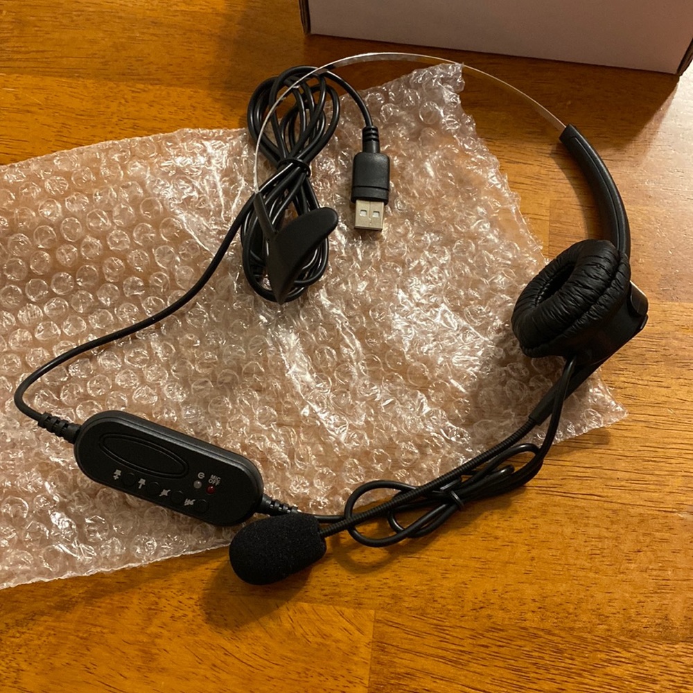 Hands-free headset NWOUTT